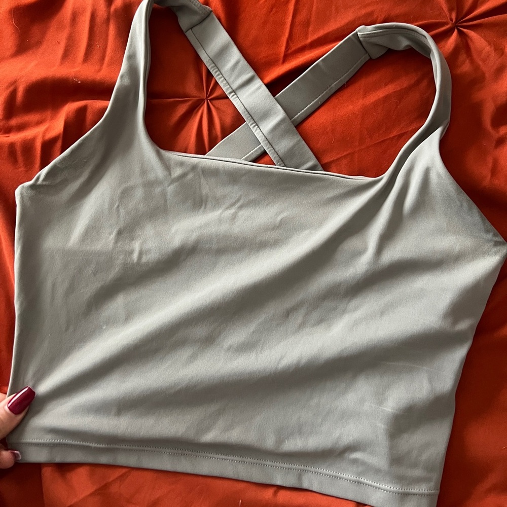 Gray stretch workout top